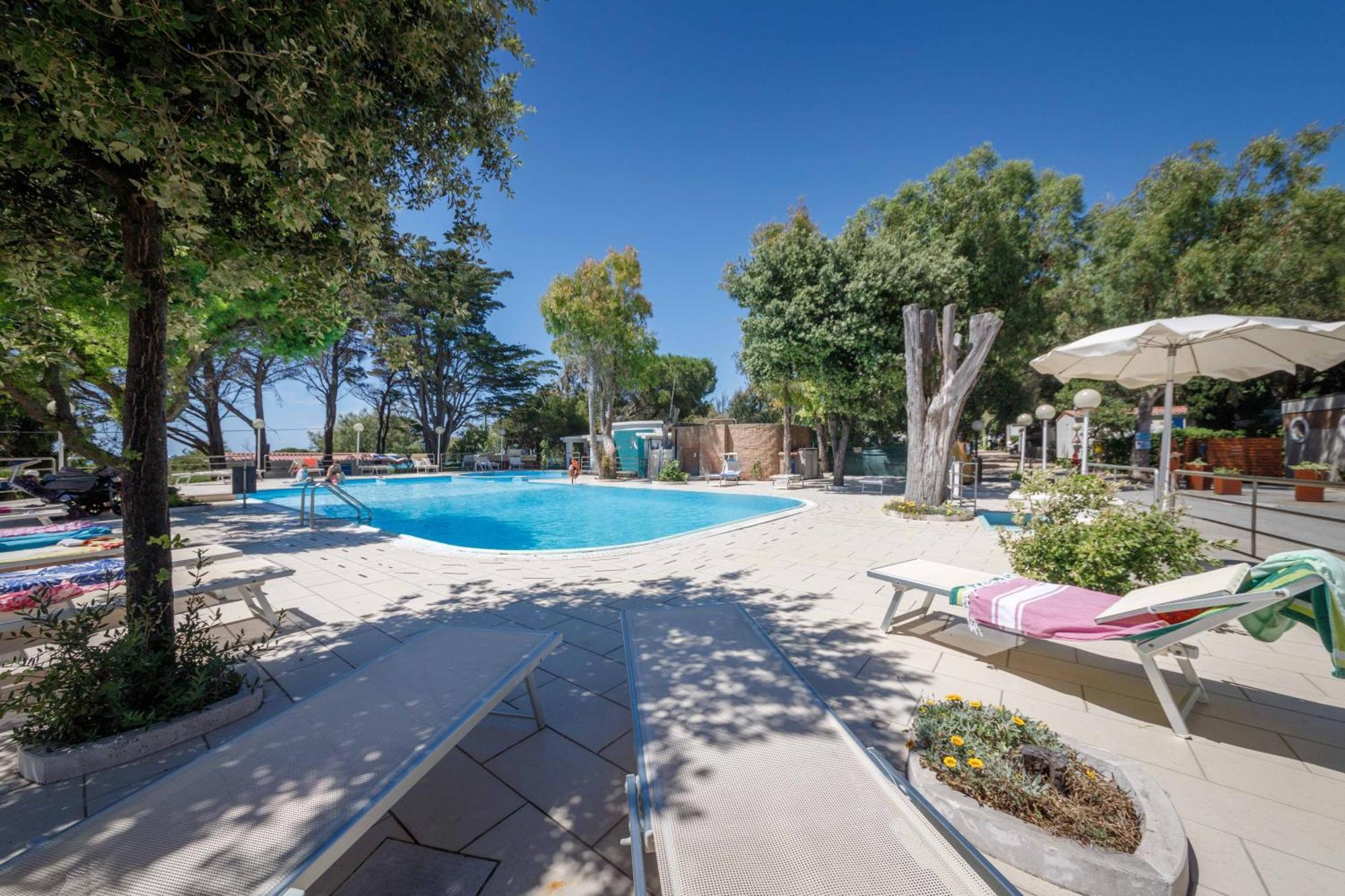 Villaggio Miramare Ліворно Екстер'єр фото