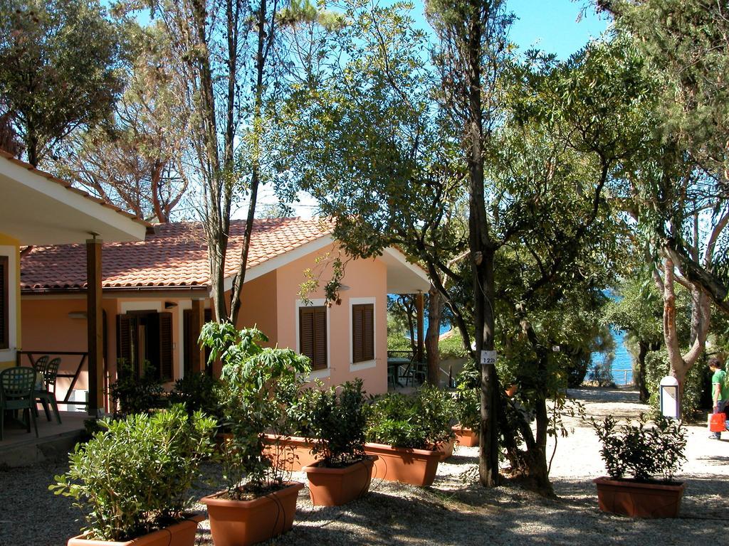 Villaggio Miramare Ліворно Екстер'єр фото